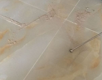 泸定瓷砖空鼓维修公司分享粘合剂选择不当在瓷砖铺贴过程中可能导致以下问题